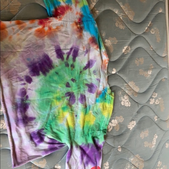 Tie-dye Coca Cola crop top. Tie-dyed by hand. - Picture 4 of 4